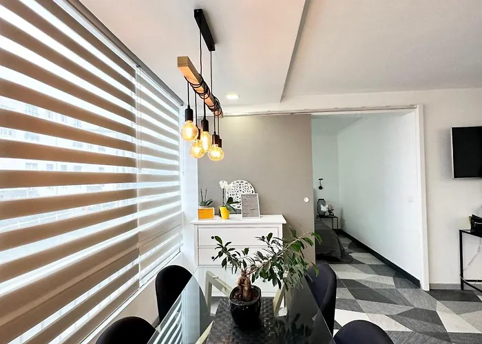 아파트 D'architecte 메시